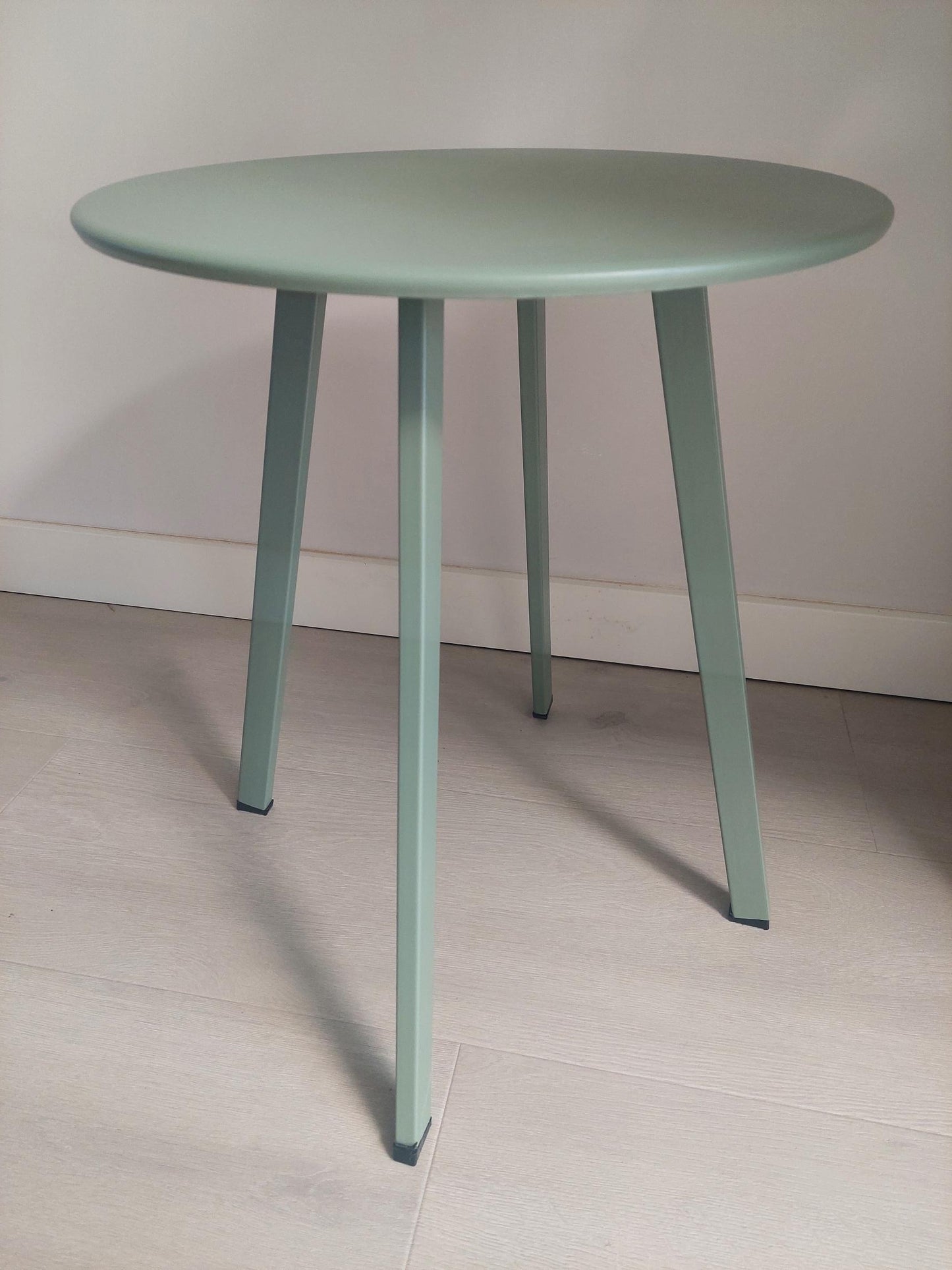Bijzettafel rond mat groen voor buiten - voor binnen - salontafel