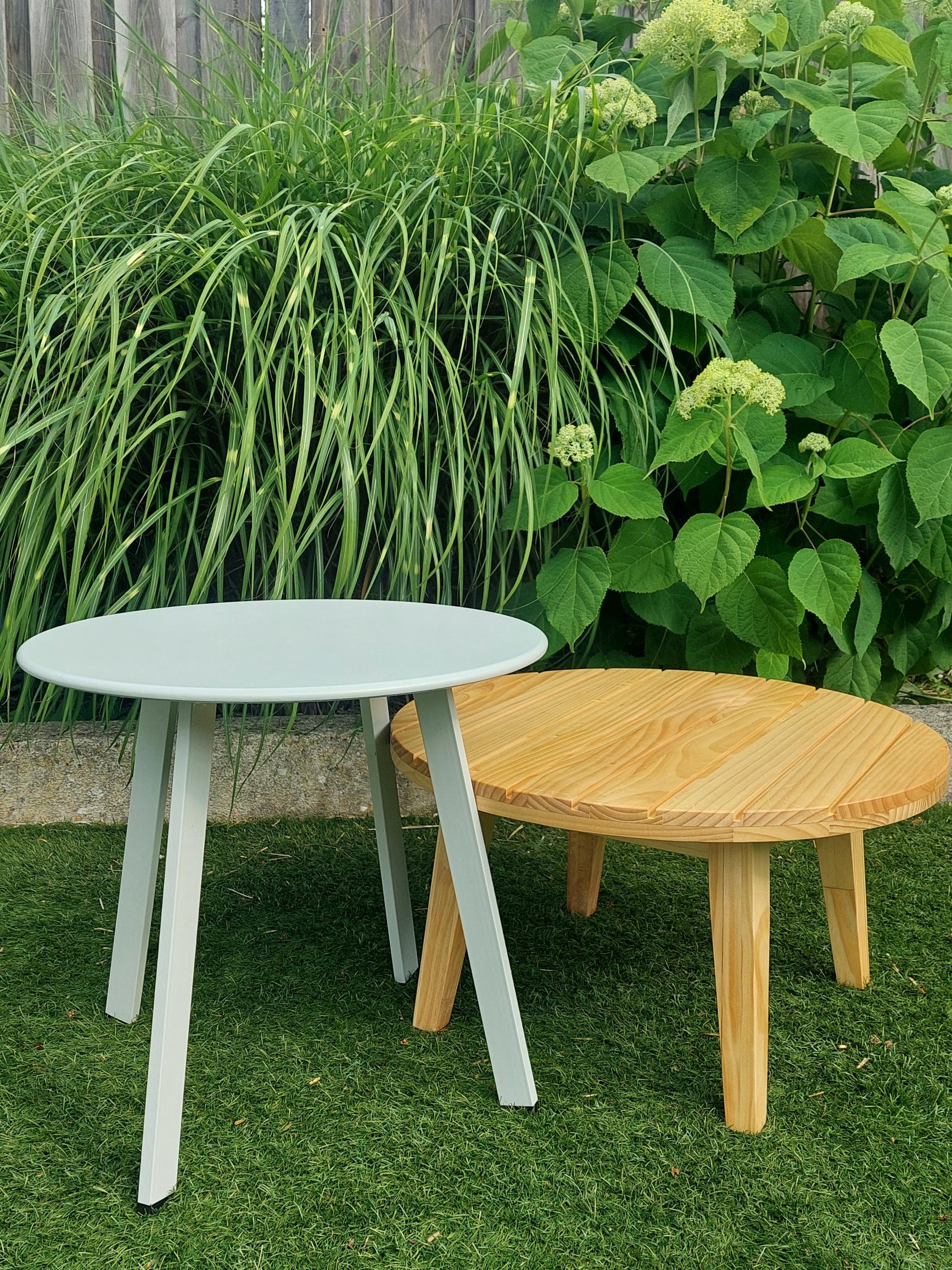 Ronde bijzettafel set hout en metaal voor tuin - Ø 50cm en Ø 60cm