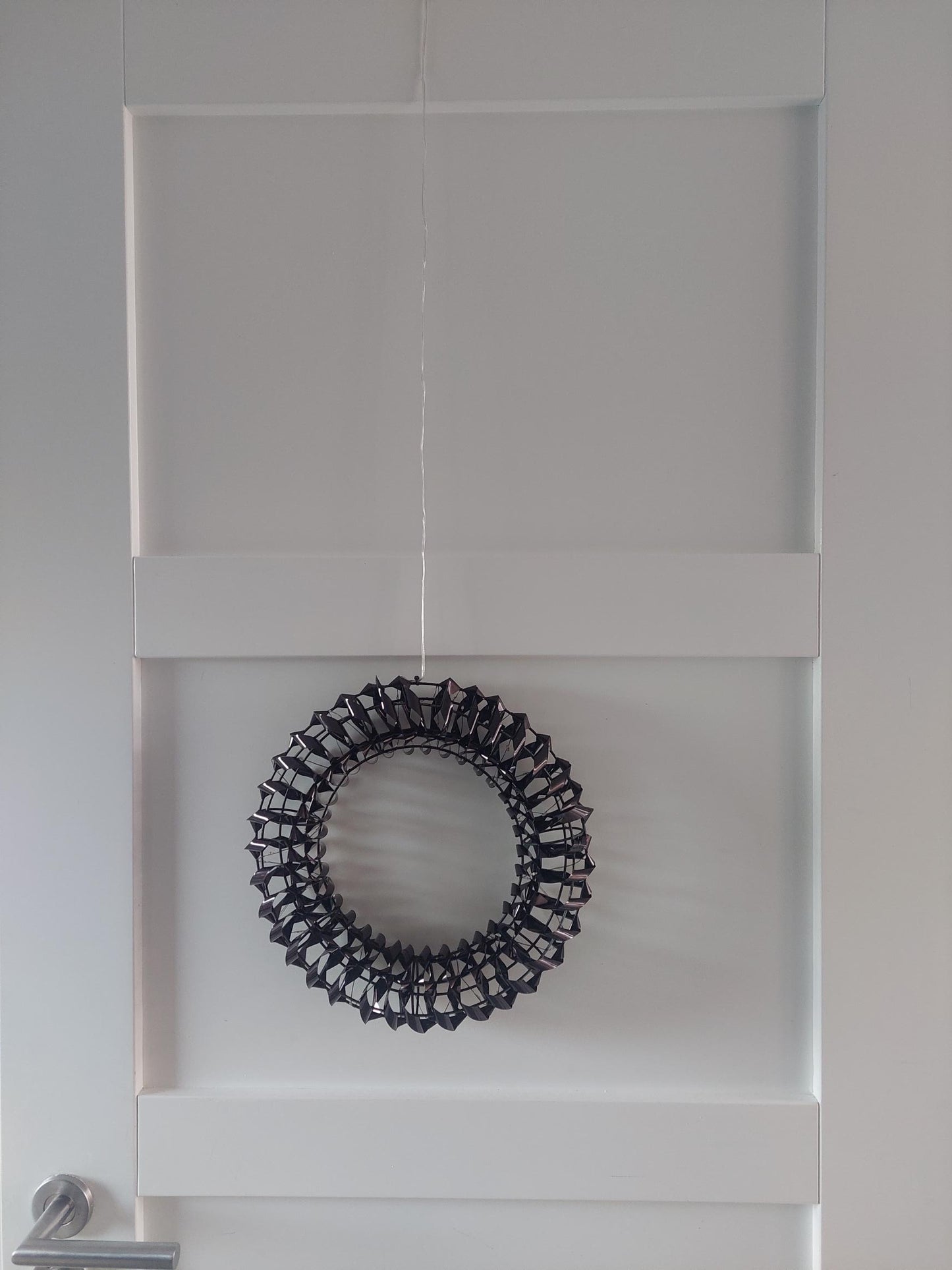 Kerstversiering - kerstkrans - zwart - rond - Led - 30cm