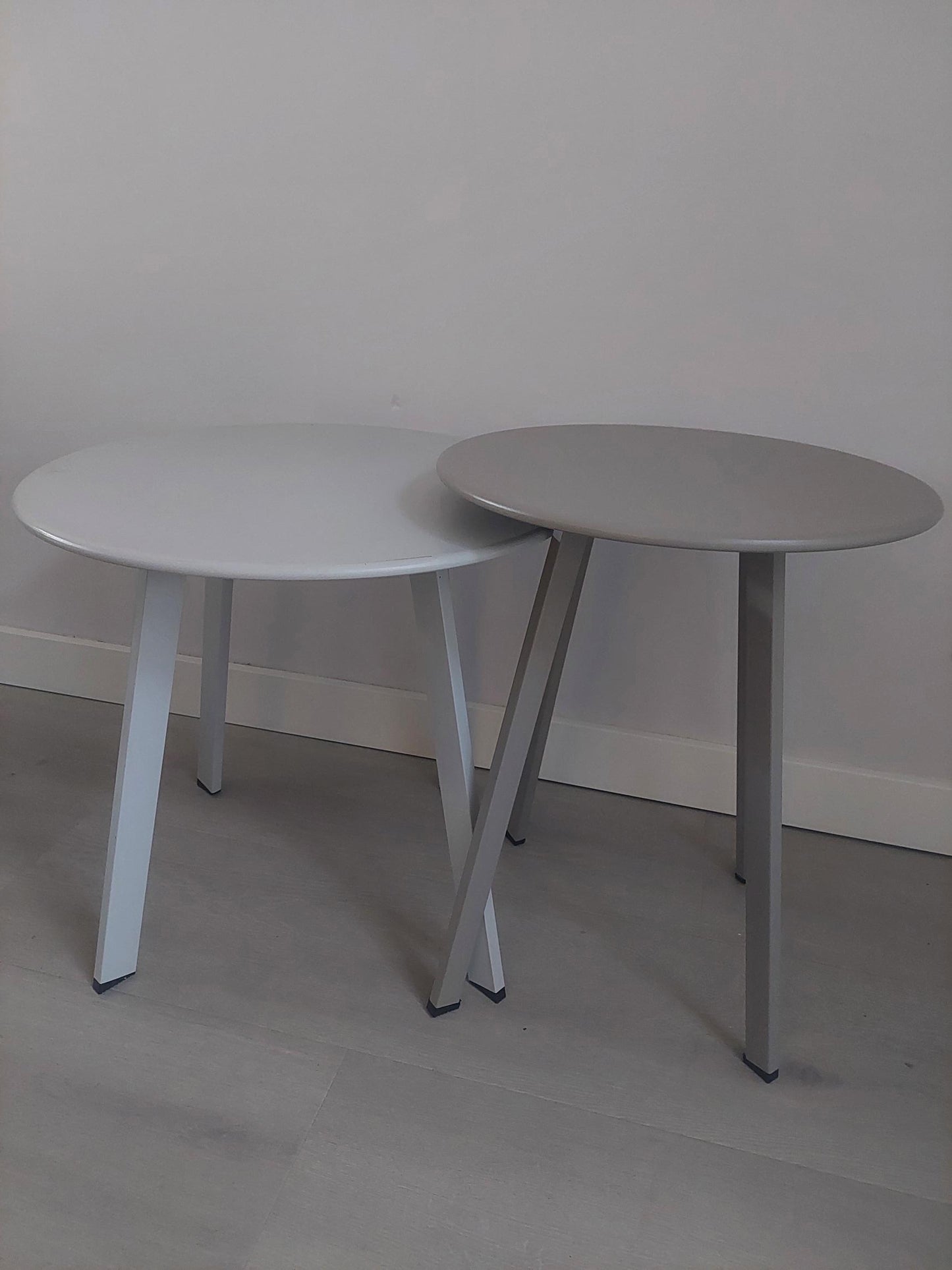 Bijzettafel set voor buiten - taupe en licht grijs - rond