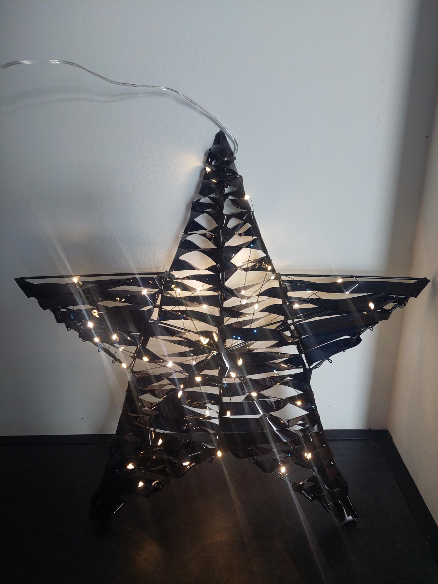 Kerstster met LED Verlichting – 40 cm – Zwart – Binnen